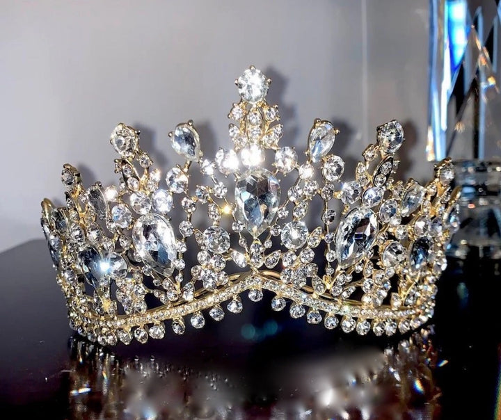 Royal Wedding Tiaras And Crowns to Complete Your Bridal Moment – Bella ...