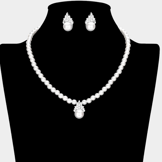 Semplice - Classic and Timeless pearl bridal jewelry set