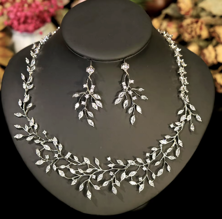 Gloriarose - Crystal Vine Bridal Necklace Set