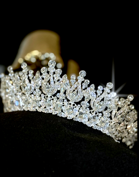 Trina - Couture Swarovski Crystal Wedding Tiara – Bella-Tiara display picture 2