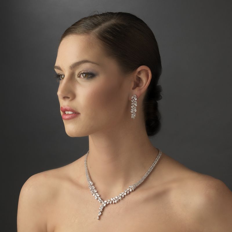 Isadora- Simulated Diamond elegant vine bridal necklace set