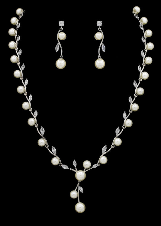 Alejandra - Timeless freshwater pearl vine bridal necklace and earring set