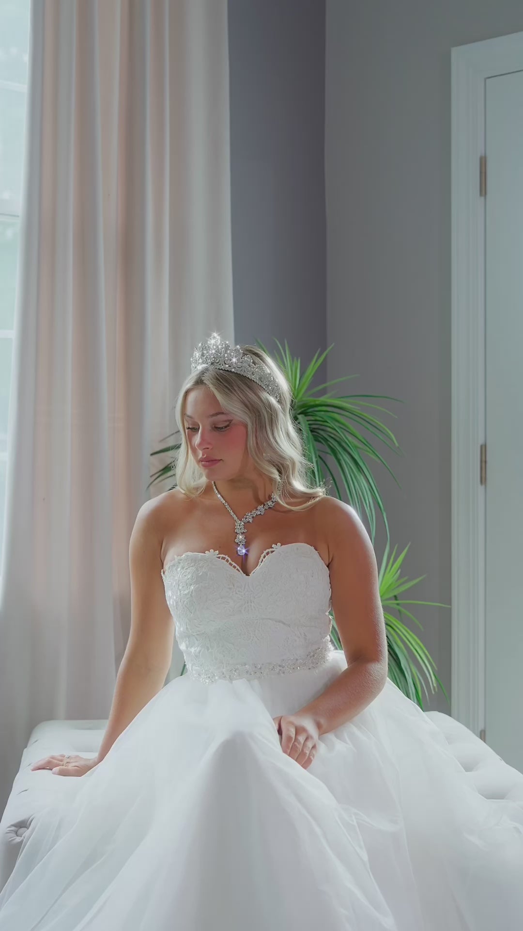 Elizabeth Grace - Regal Swarovski Crystal Wedding Tiara – Bella-Tiara