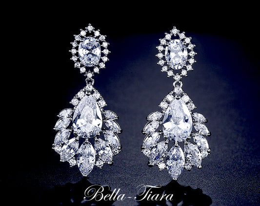 Malania -  Vintage inspired bridal earrings