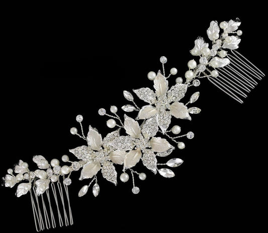 Amore -  Floral ivory pearl and crystal wedding comb