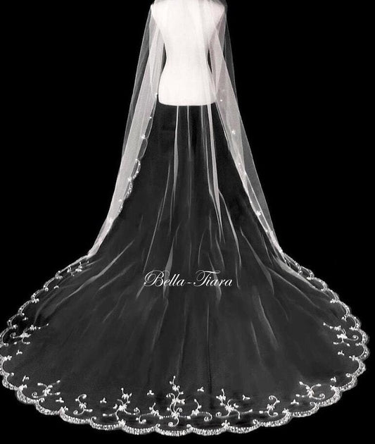 Michela – Scalloped Rhinestone, crystal beaded royal veil