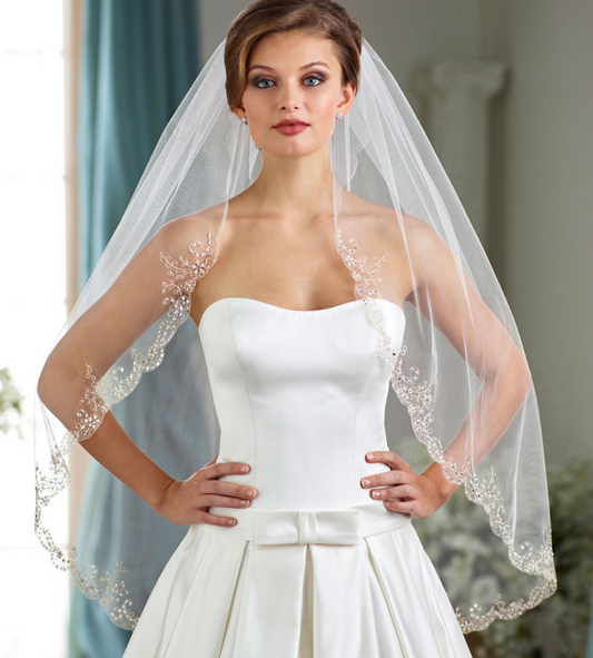 Nuccia – Beaded embroidered crystal wedding veil