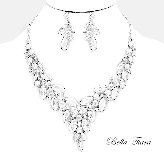 Julieann - Dazzling crystal statement necklace set