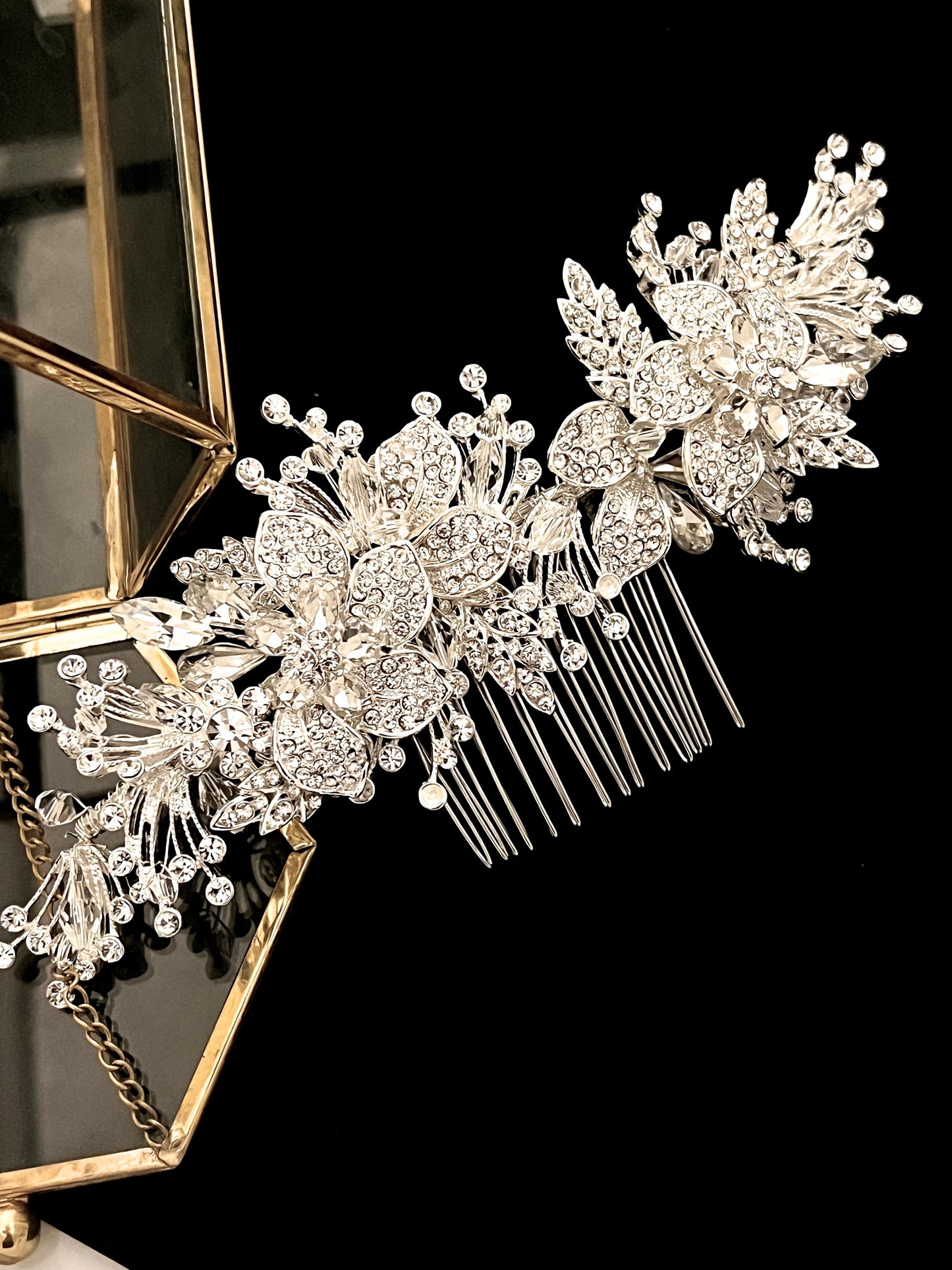 Diandra - Swarovski Crystal bridal hair comb