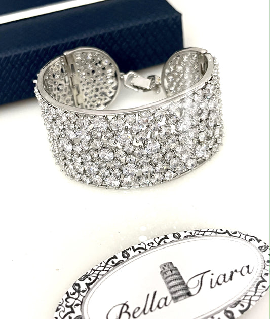Valencia -  Glamorous wide crystal cuff bracelet