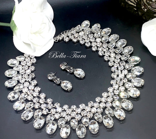 Esadora - Dazzing crystal statement necklace set