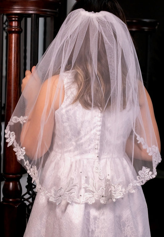 Sara - Gorgeous rhinestone accent Floral lace communion veil