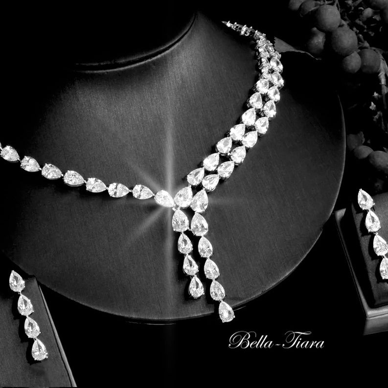 Amandalisa -  Glamorous elegant crystal drop wedding bridal necklace set