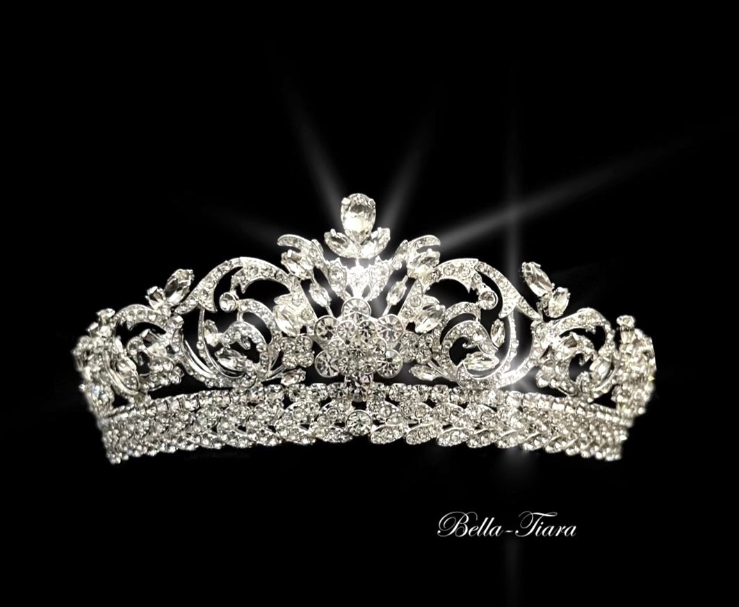 Queen Elizabeth - Royal Swarovski Crystal Tiara