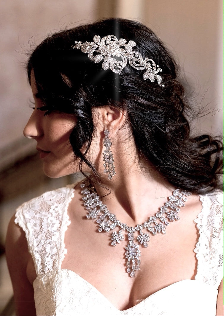 Aliana, Stunning statement crystal wedding necklace set