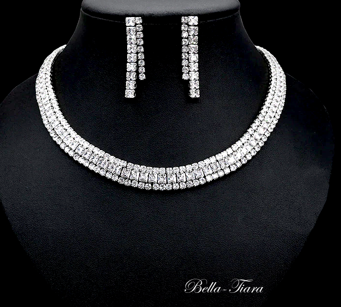 Tara -  Elegant cz collar crystal necklace set