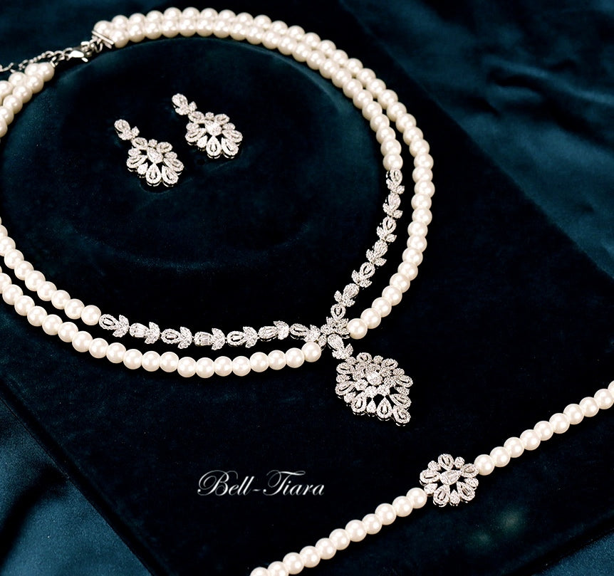 Desiree - Exquisite 3pc pearl bridal necklace set