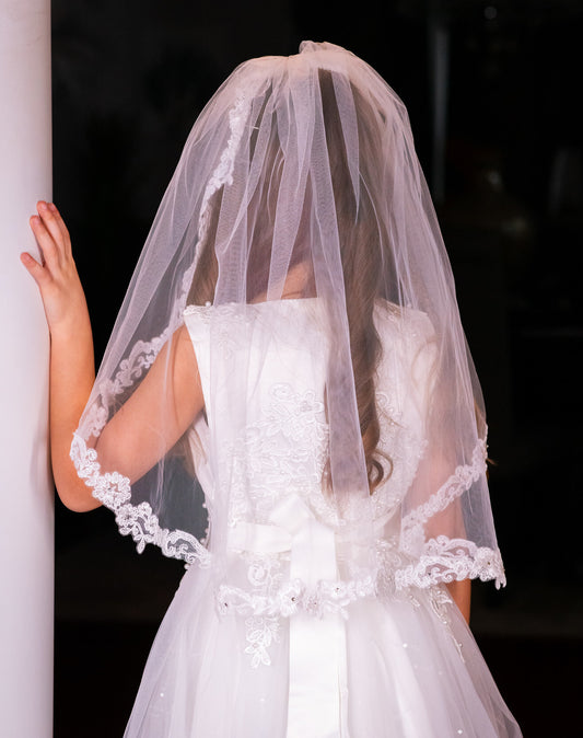 Giovanna, floral french lace communion veil
